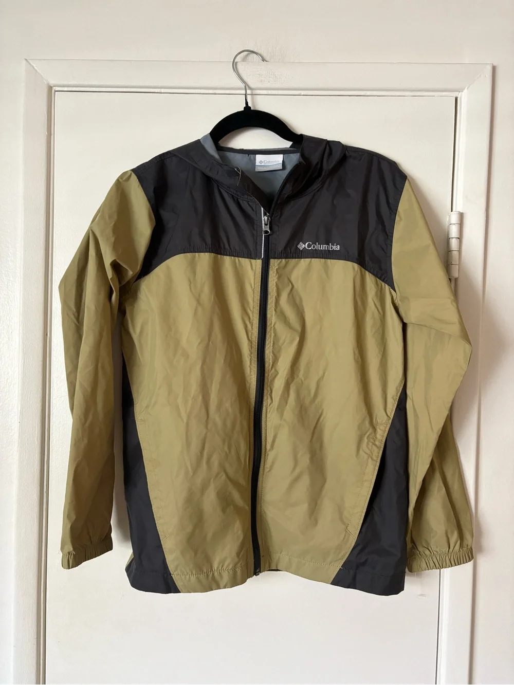 Columbia Glennaker Olive Green and Dark Gray Kids Rain Jacket Size L
